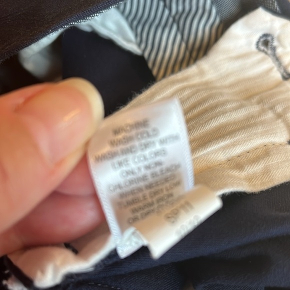 Banana Republic Navy Shorts - Picture 8 of 9